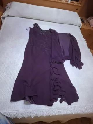 Vestido morado con chaqueta por unidad 