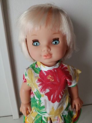 Ocasión Oferta Muñeca antigua floral