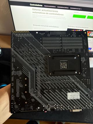 ASUS TUF Gaming B450M-PLUS II M-ATX
