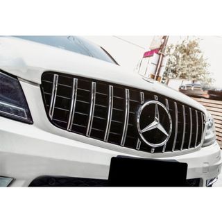 Parrilla frontal Mercedes Clase C W204 tipo Paname