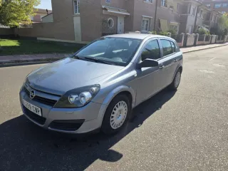 Opel Astra 2004