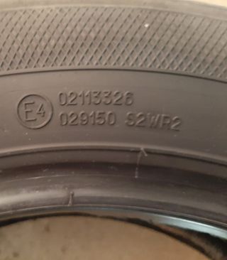Juego de 4 Neumáticos Kleber DynaxerHP4 175/65 R14