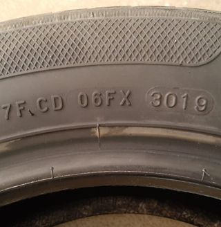 Juego de 4 Neumáticos Kleber DynaxerHP4 175/65 R14