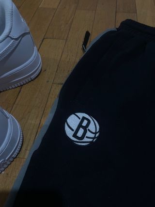 Pantalón Nike NBA Brooklyn Nets edición limitada 