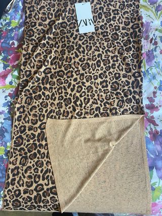 Camiseta Zara Animal Print