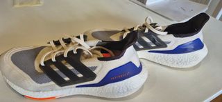 Zapatillas Adidas Ultraboost Gris/Blanco