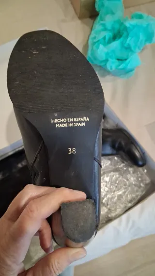 Botas de piel negras altas