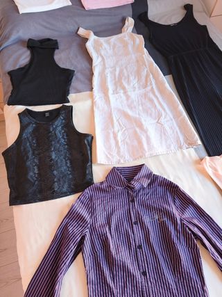 LOTE DE ROPA TALLA S 9 PRENDAS