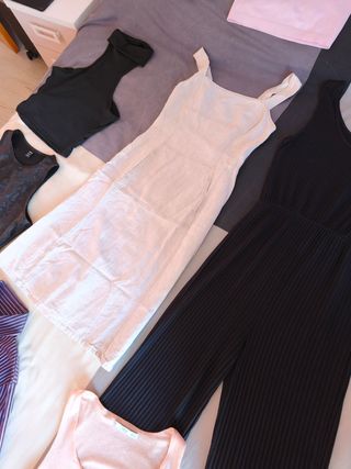 LOTE DE ROPA TALLA S 9 PRENDAS