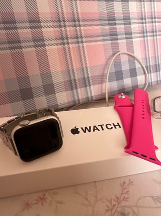 Apple Watch Plata con Correa Rosa