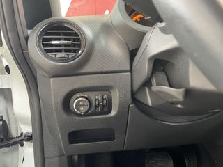 Opel Corsa 1.2I SELECTIVE AUTOMATICO 2012