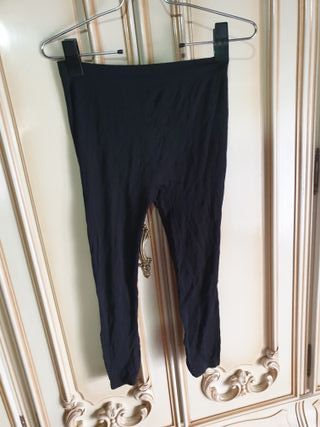 Leggings transparentes cortos negros