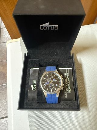 Reloj Lotus Cronógrafo Azul y Plateado