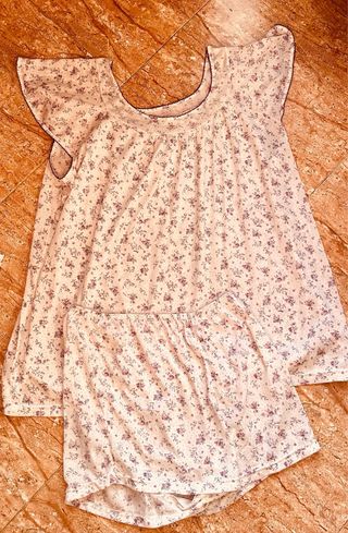 Pack Camisón, Camiseta y Pantalones Florales