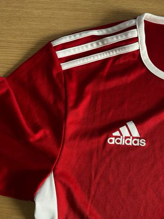 Camiseta Adidas Roja y Blanca Talla S