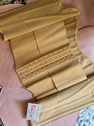 Faja con soporte lumbar beige