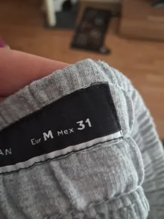 Pantalón de chándal gris