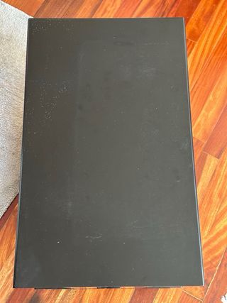 Mueble TV madera negro con ruedas