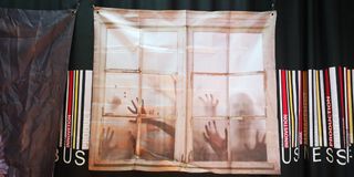 Lona Halloween Ventana Fantasmas