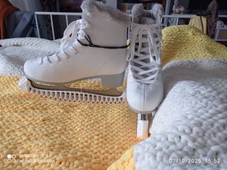 Patines de hielo blancos con forro 