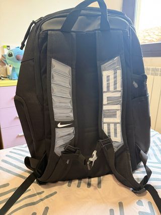 Mochila Nike Elite Negra