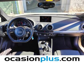Audi A3 S line edition 2.0 TDI 110 kW (150 CV)