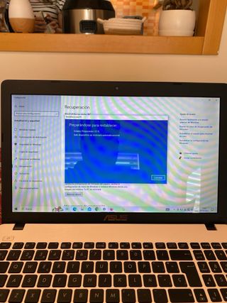 Asus F552w Portátil Blanco