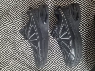 Zapatillas urbanas negras