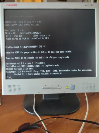 PC Retro 486 DX a 100MHz, 48MB RAM, Beige