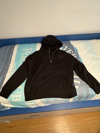 Sudadera Pull&Bear Negra Talla L