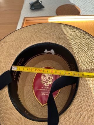 Sombrero cordobés artesanal para mujer.