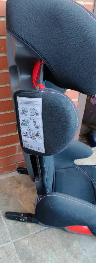 Silla coche Takata Maxi Grupo 2/3. Sistema Isofix 