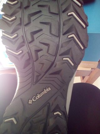 Scarpe Columbia n.42 nere e grigie impermeabili