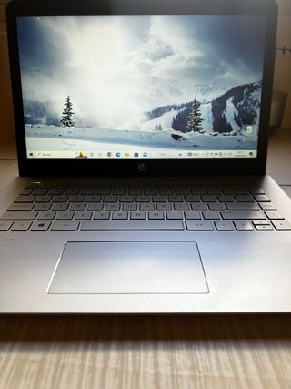 HP Pavilion i5 8GB RAM Plata