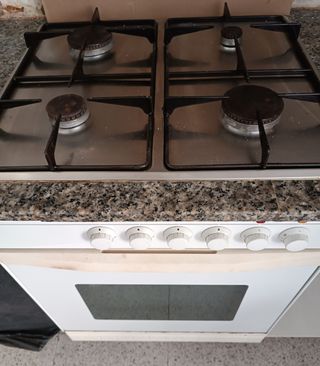 Cocina butano y horno electrico Fagor