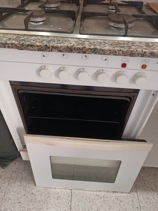 Cocina butano y horno electrico Fagor