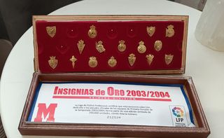 Insignias de Oro Colección 2003/2004