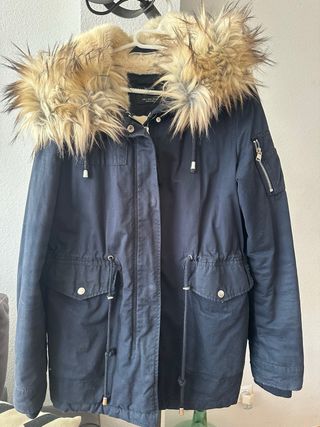 Abrigo Bershka azul talla S