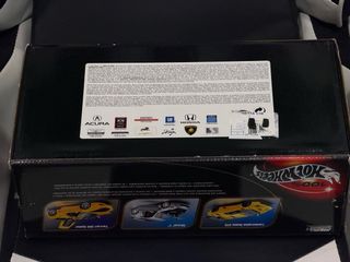 Ferrari 550 Barchetta 1 18 Hot Wheels Gold Edition