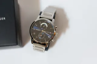 Reloj Tommy Hilfiger Azul y Plateado