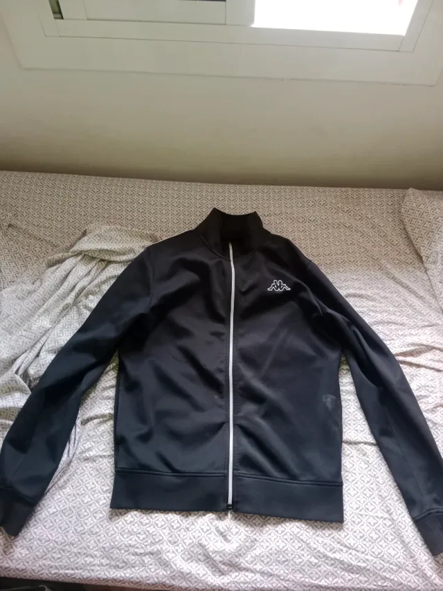 Chaqueta Kappa Negra
