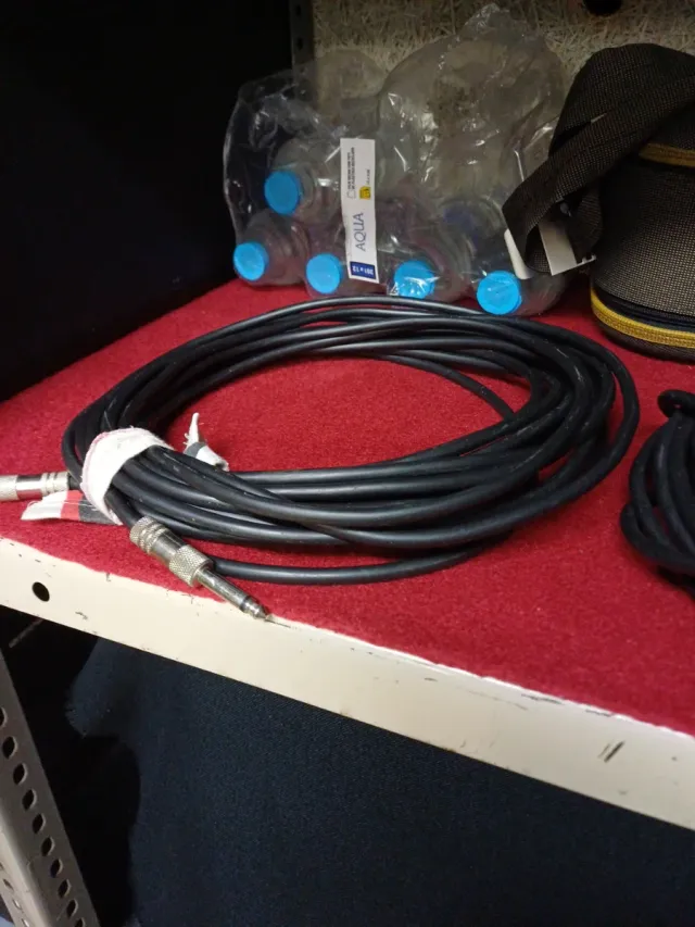 Cables de audio de carga