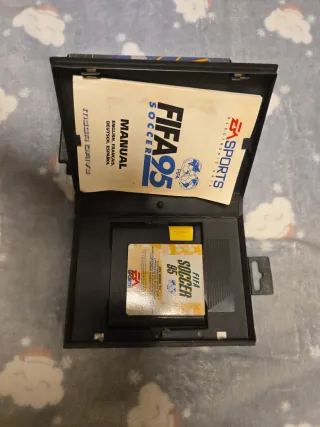 Strider y FIFA 95 Mega Drive Sega
Con póster