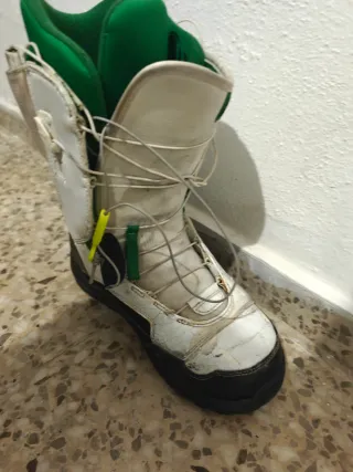 Tabla y botas snowboard Salomon Pulse 160