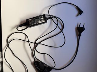 Cargador Toshiba Portátil