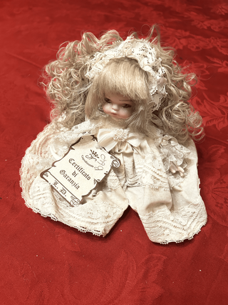 Bambola in Porcellana Capodimonte