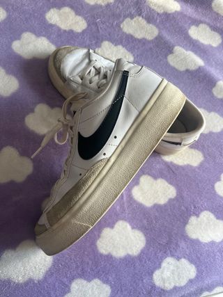 Nike Blazer Platform Beige y Blanco