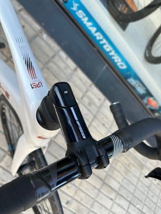 BH iRS1 1.4 2026 Carbón Eléctrica