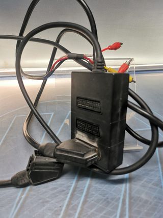 cable especial,  "ladron" multiple euroconector + componentes