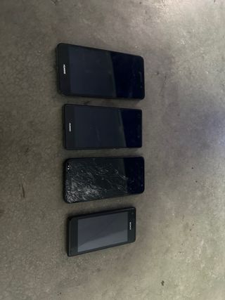 Confezione da 4 telefoni Huawei Y6 e Sony Xperia E4g